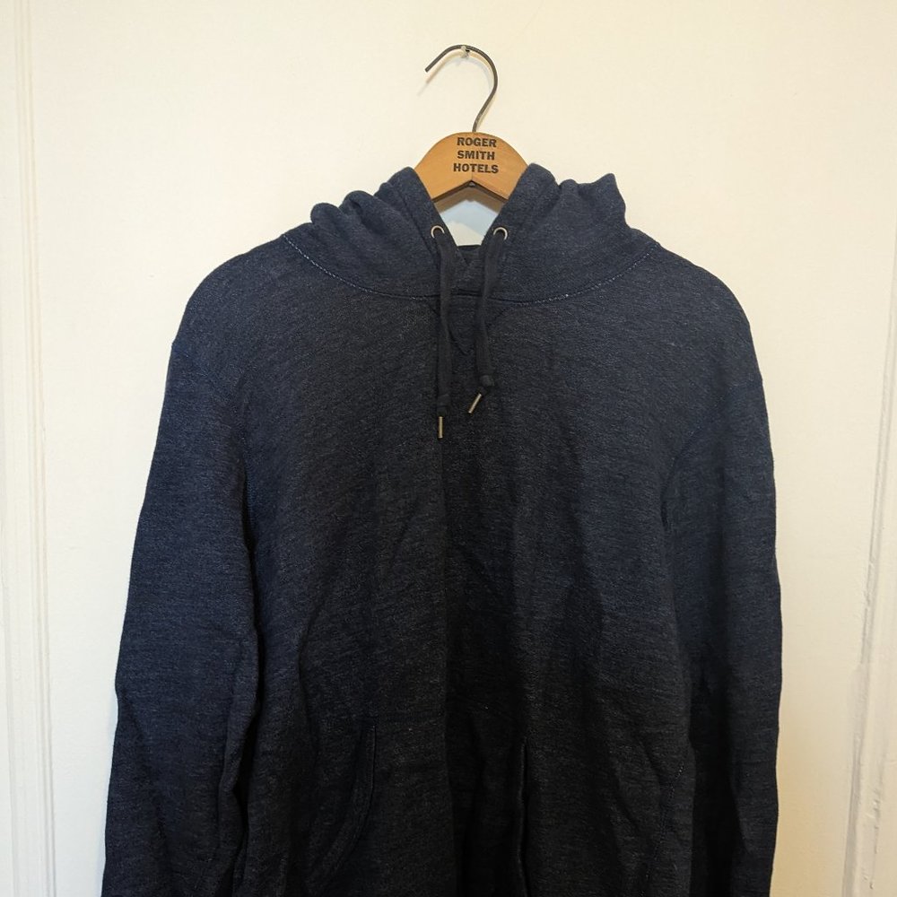 Uniqlo blue performance-wear hooded sweatshirt - Men's medium